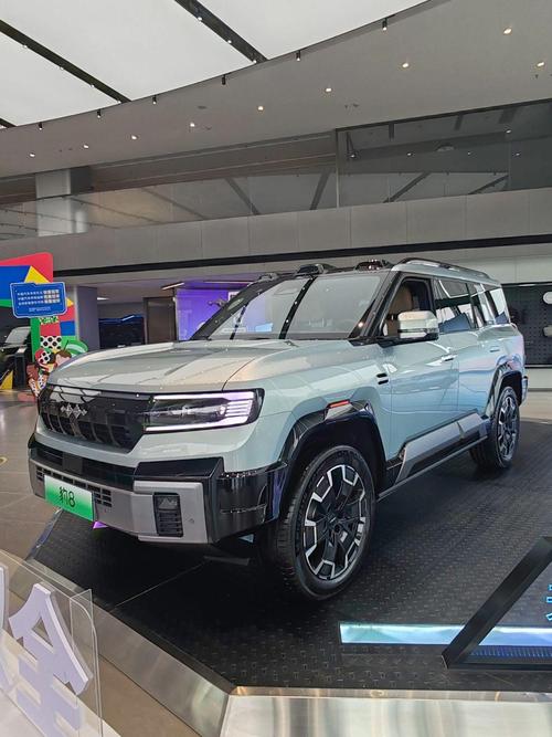 佛山30比亚迪方程豹硬派越野的爆款，英菲尼迪35周年与你共成长